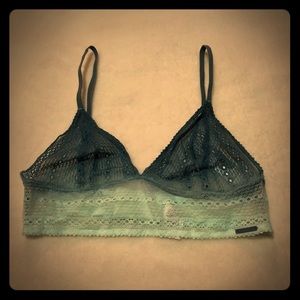 NWT Calvin Klein CK Unlined Lace Bralette Small